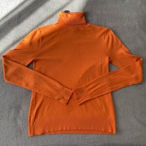 TWIK Orange Fitted Fine-knit Turtleneck Sweater